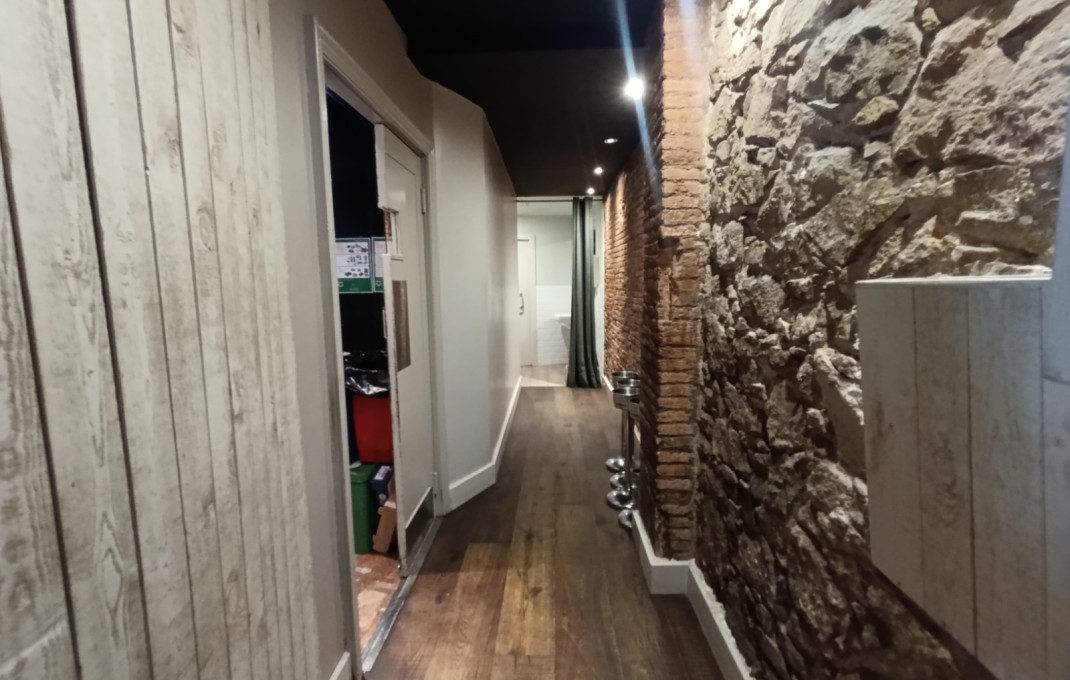 Traspaso - Bar Restaurante -
Barcelona - Eixample Izquierdo