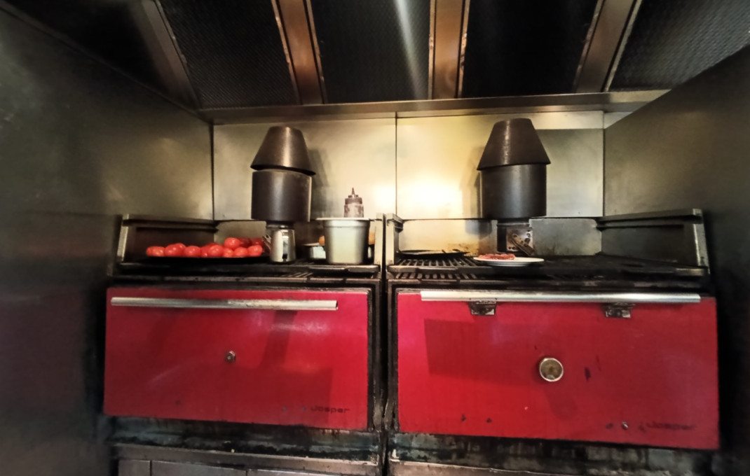 Traspaso - Bar Restaurante -
Barcelona - Eixample Izquierdo