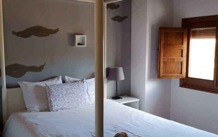 Venta - Apartamentos Turísticos -
Guadalajara - Yunquera de Henares