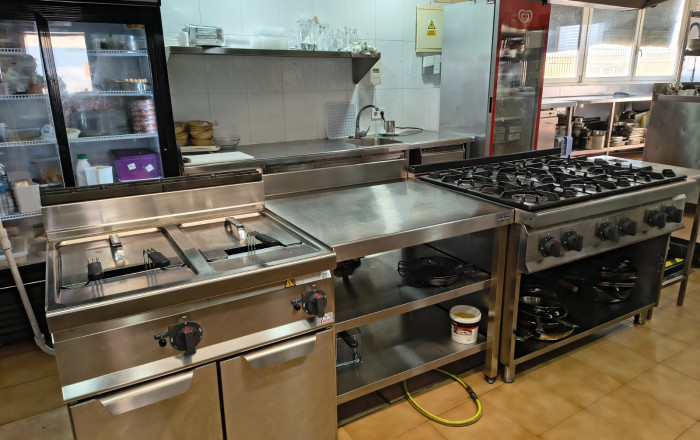 Transfer - Restaurant -
Cunit