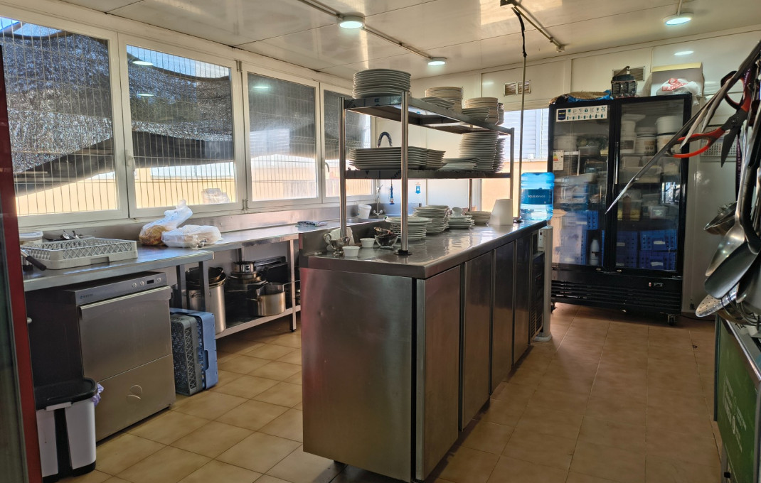 Transfer - Restaurant -
Cunit