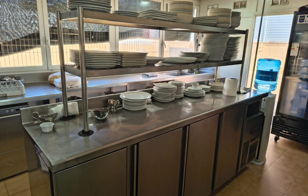 Transfer - Restaurant -
Cunit