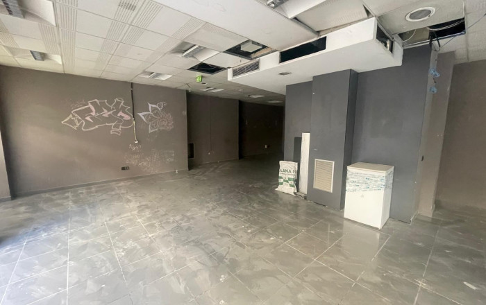 Venta - Local comercial -
Barcelona - Gracia Norte