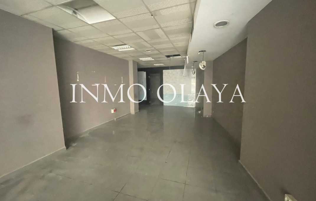 Venta - Local comercial -
Barcelona - Gracia Norte