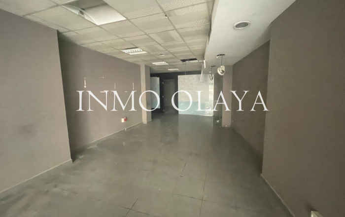 Venta - Local comercial -
Barcelona - Gracia Norte