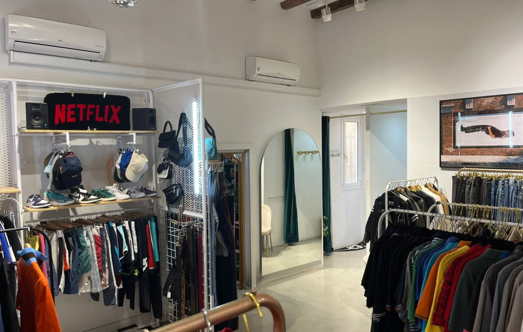 Traspaso - Local comercial -
Barcelona - Sant Antoni