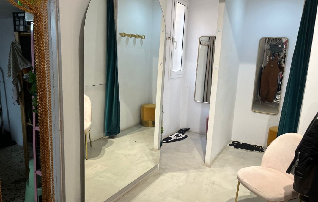 Traspaso - Local comercial -
Barcelona - Sant Antoni