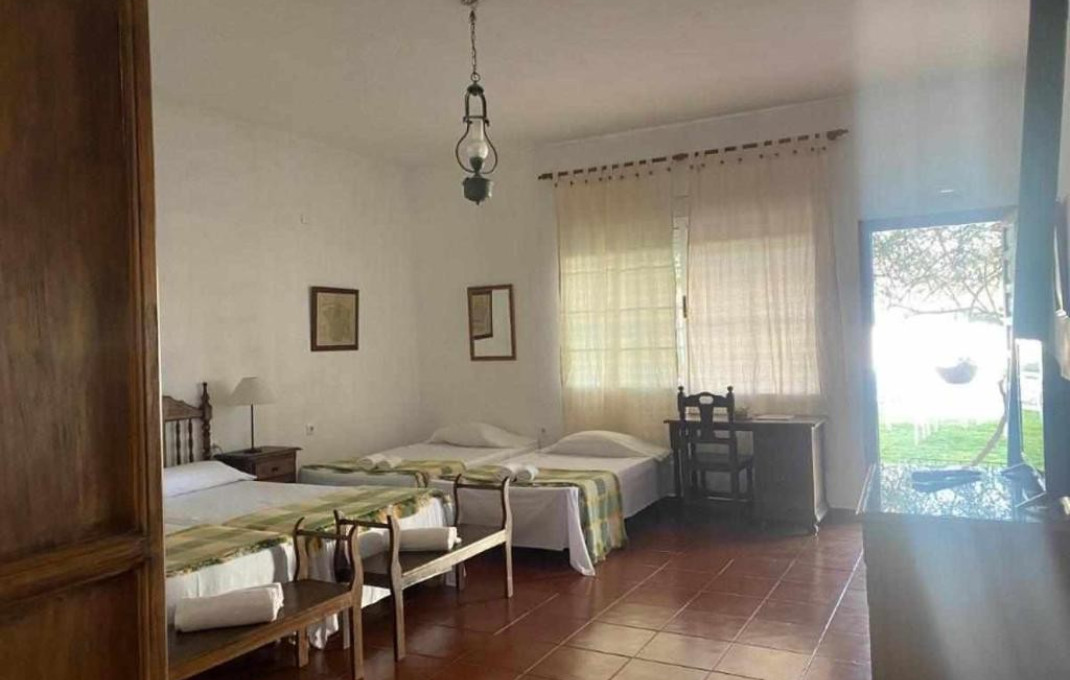 Venta - Hoteles -
Badajoz - Montijo