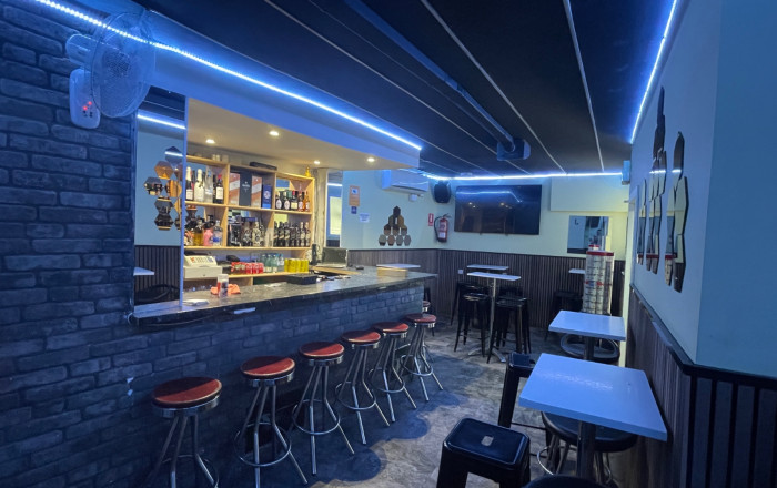 Transfert - Bar- C1 -
L'Hospitalet de Llobregat - Santa eulalia