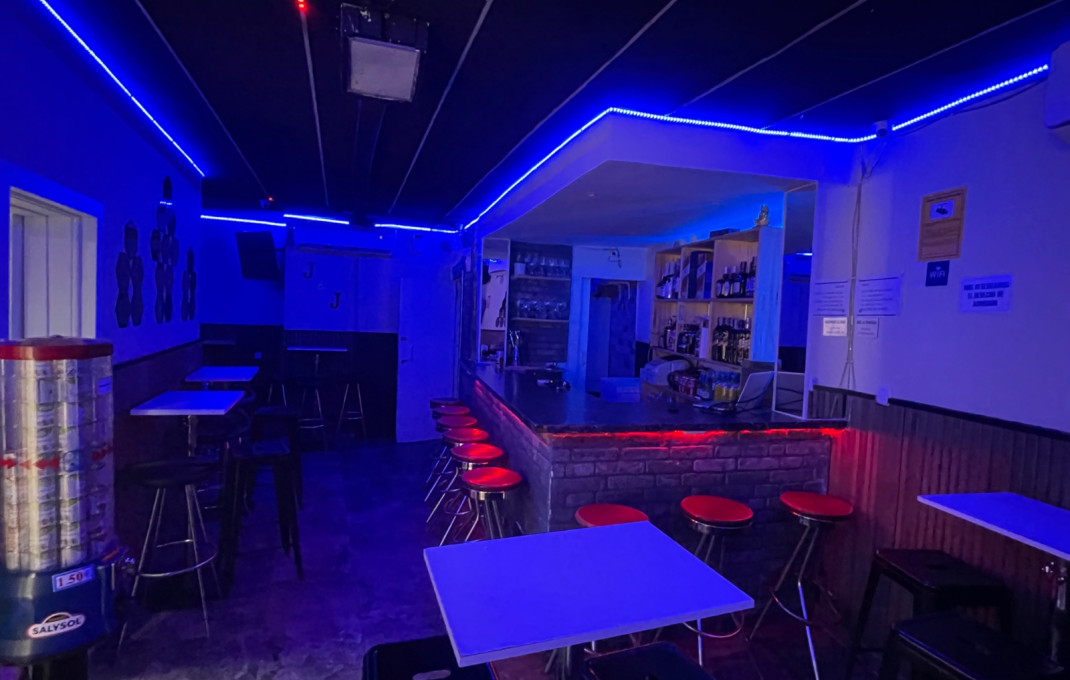 Transfert - Bar- C1 -
L'Hospitalet de Llobregat - Santa eulalia