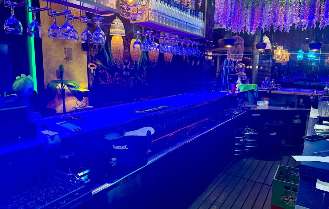 Transfer - Licencia C2 -
Barcelona - Eixample Derecho