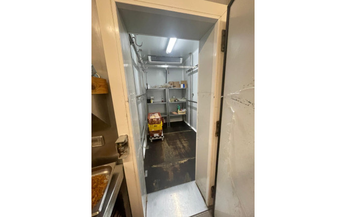 Alquiler - Local comercial -
Barcelona - Les corts