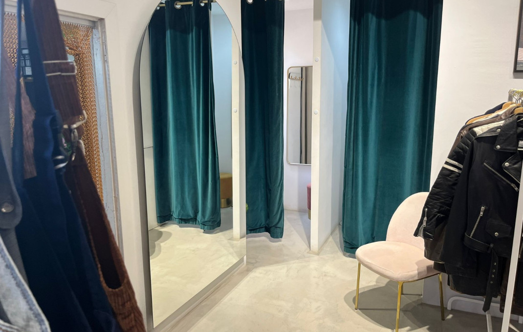 Traspaso - Local comercial -
Barcelona - Sant Antoni