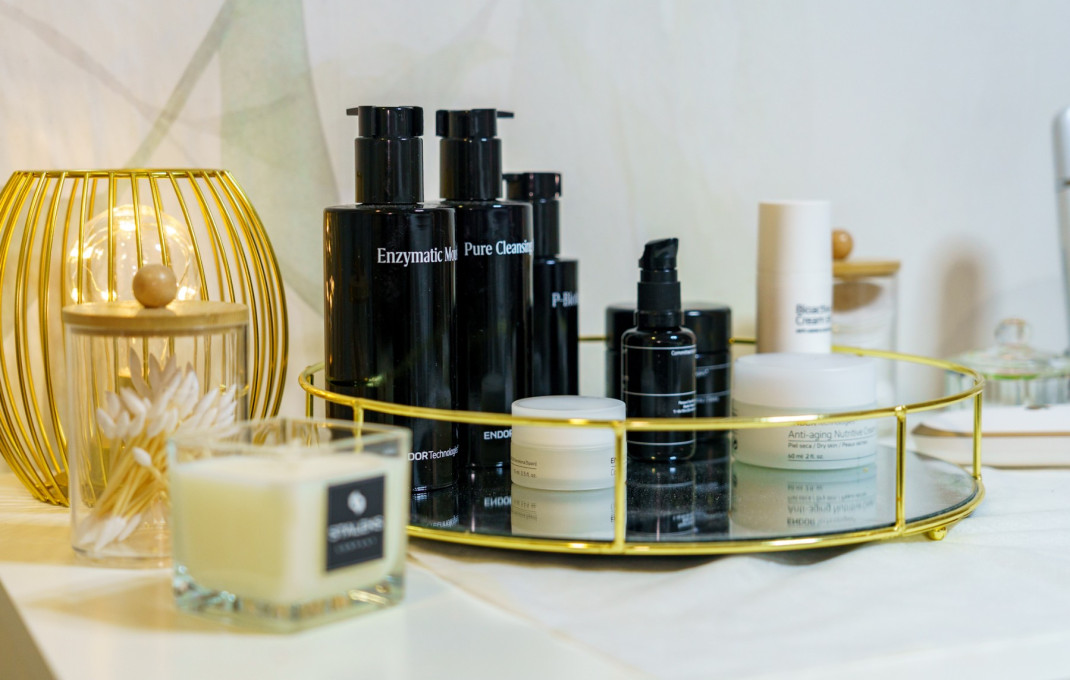 Traspaso - Peluquerias y Estetica -
Vilanova i la Geltrú