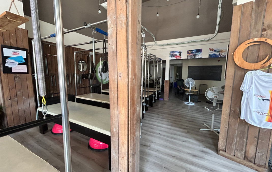 Traspaso - Local comercial -
Viladecans