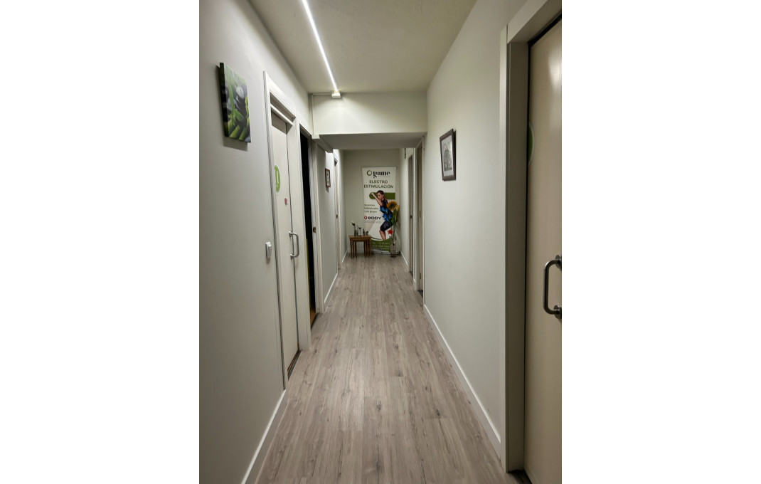 Traspaso - Local comercial -
Viladecans