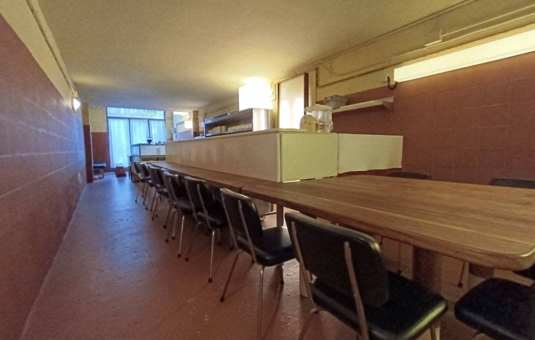 Traspaso - Licencia C2 -
Barcelona - Sant Antoni