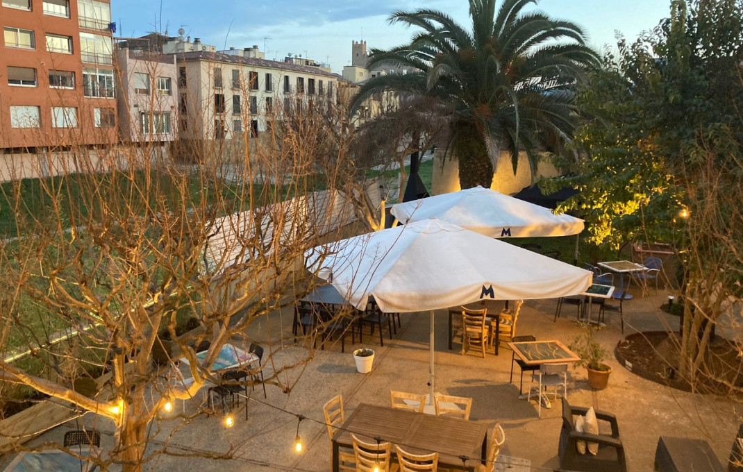 Venta - Hoteles -
La Bisbal d'Empordà