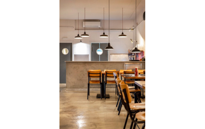 Traspaso - Bar Restaurante -
Barcelona - Sant Martí