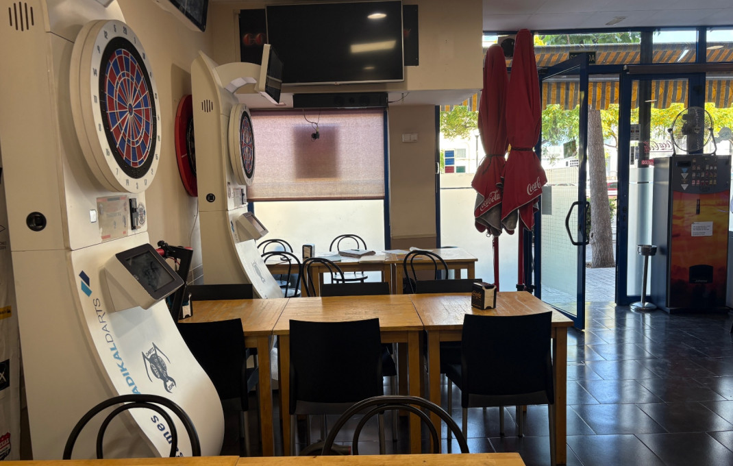 Traspaso - Licencia C2 -
Sant Boi de Llobregat