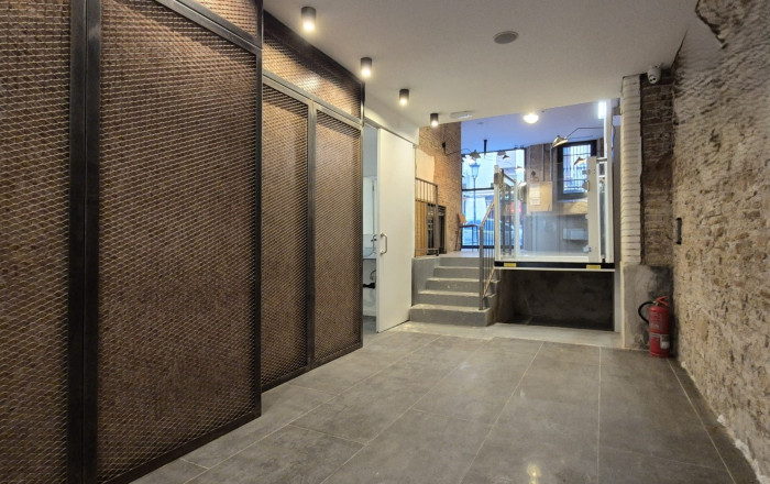 Venta en rentabilidad - Bar Restaurante -
Barcelona - Borne-centro