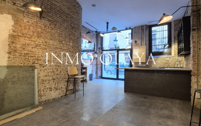 Venta en rentabilidad - Bar Restaurante -
Barcelona - Borne-centro