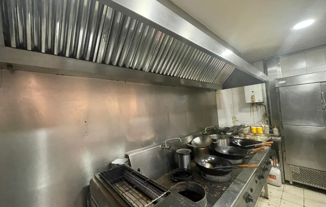 Venta - Bar Restaurante -
Barcelona - Eixample Derecho