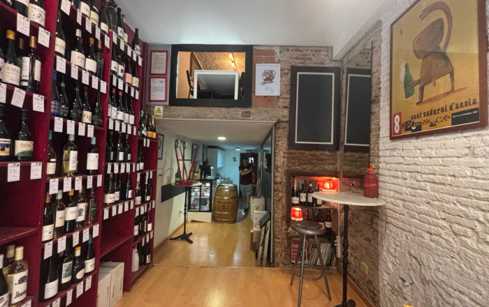 Traspaso - Tiendas -
Barcelona - Raval