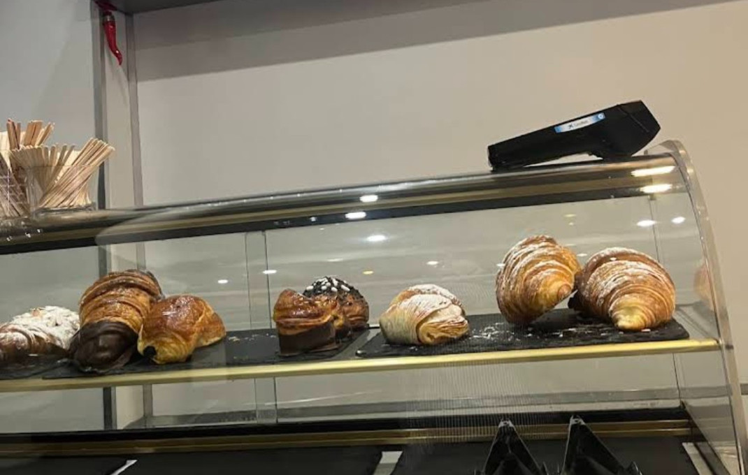 Transfert - Bar- C1 -
Barcelona - Eixample