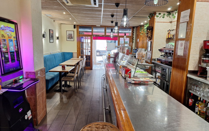 Traspaso - Bar Restaurante -
Barcelona - Sant Martí