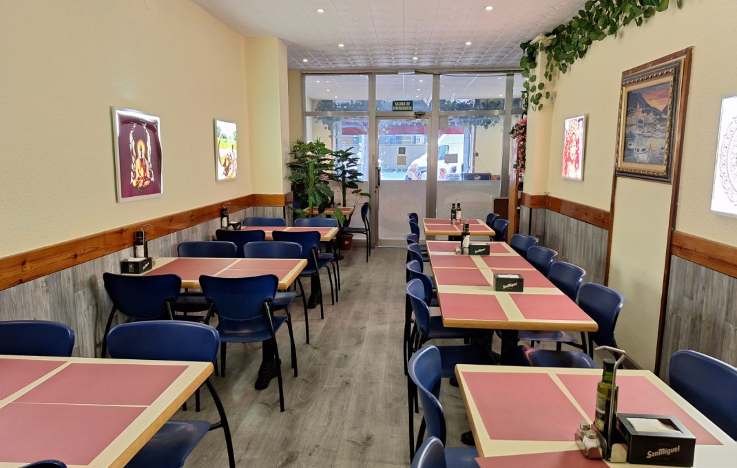 Traspaso - Bar Restaurante -
Barcelona - Sant Martí