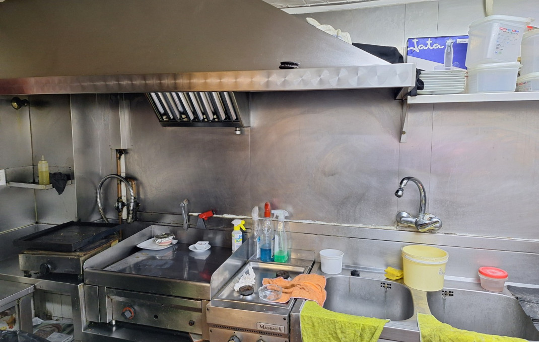 Traspaso - Bar Restaurante -
Barcelona - Sant Martí