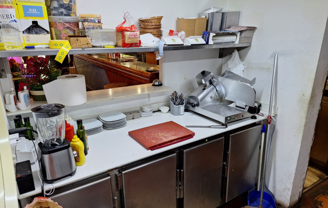 Traspaso - Bar Restaurante -
Barcelona - Sant Martí