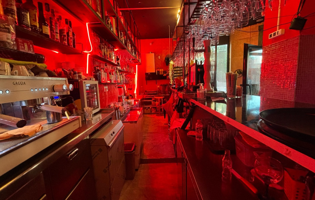 Traspaso - Licencia C2 -
Barcelona - Eixample Derecho