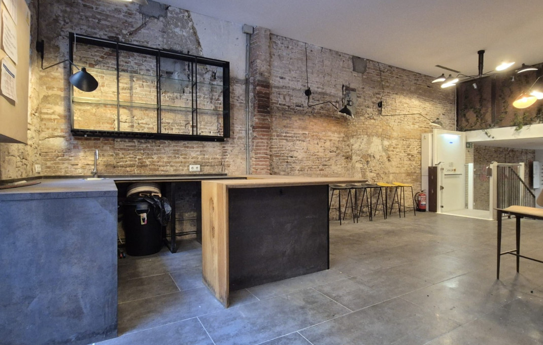 Alquiler - Bar Restaurante -
Barcelona - Ciutat Vella