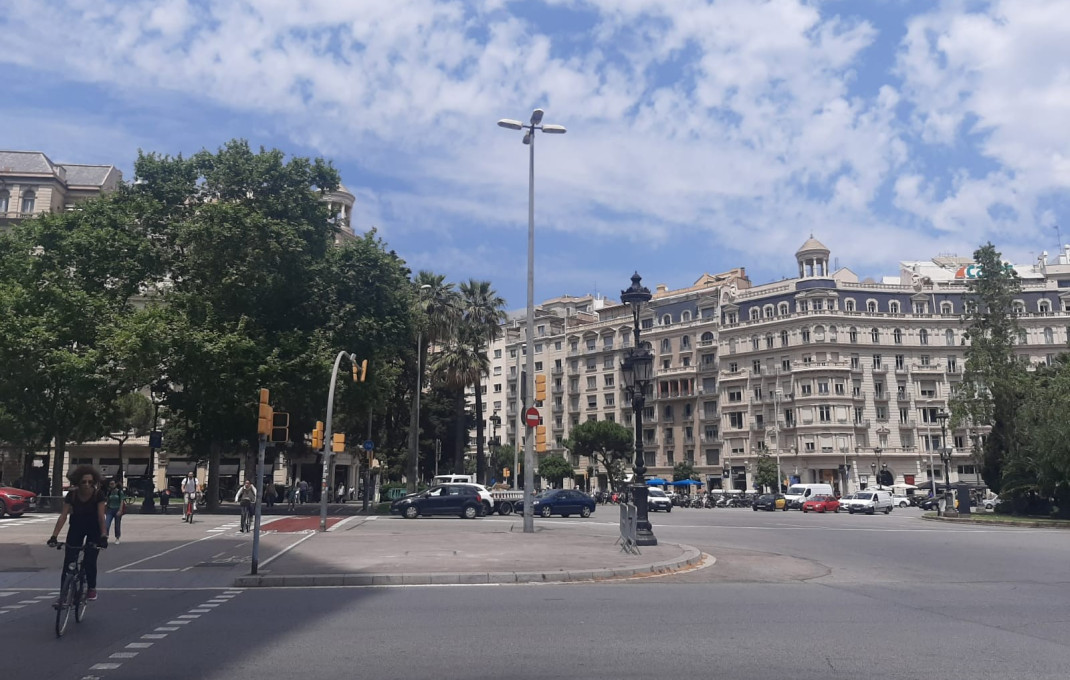 Transfert - Peluquerias y Estetica -
Barcelona - Sarriá - Francesc Macia