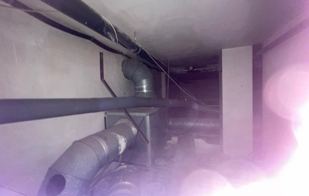 Alquiler - Local comercial -
Barcelona - Sant Martí