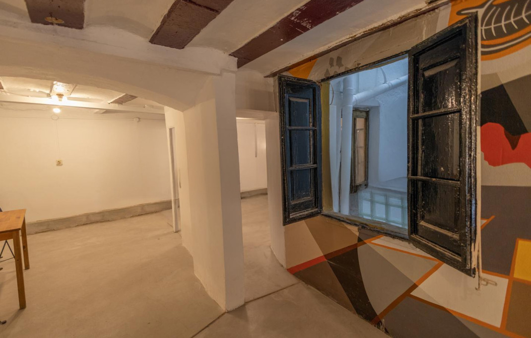 Venta - Local comercial -
Barcelona - Gótico