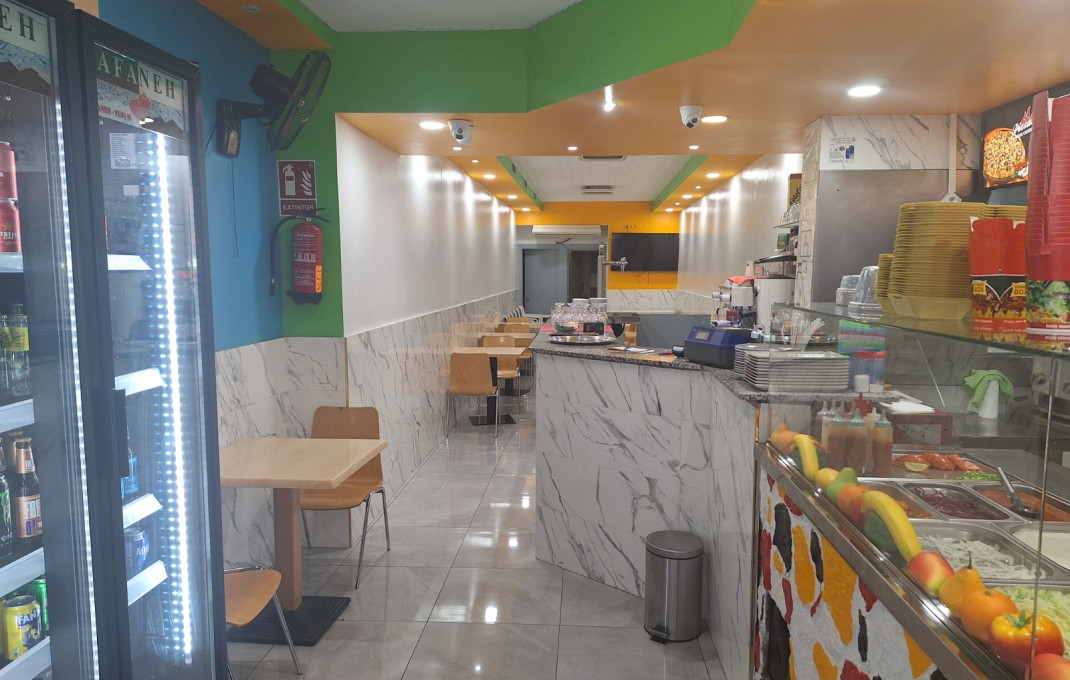 Traspaso - Bar Restaurante -
Barcelona - Sants