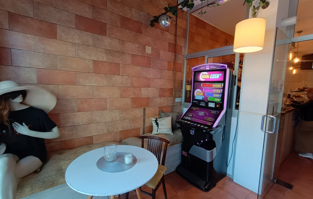 Traspaso - Bar- C1 -
Barcelona - Eixample