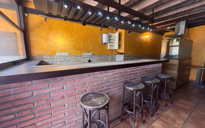 Traspaso - Bar Restaurante -
Barcelona - Sants