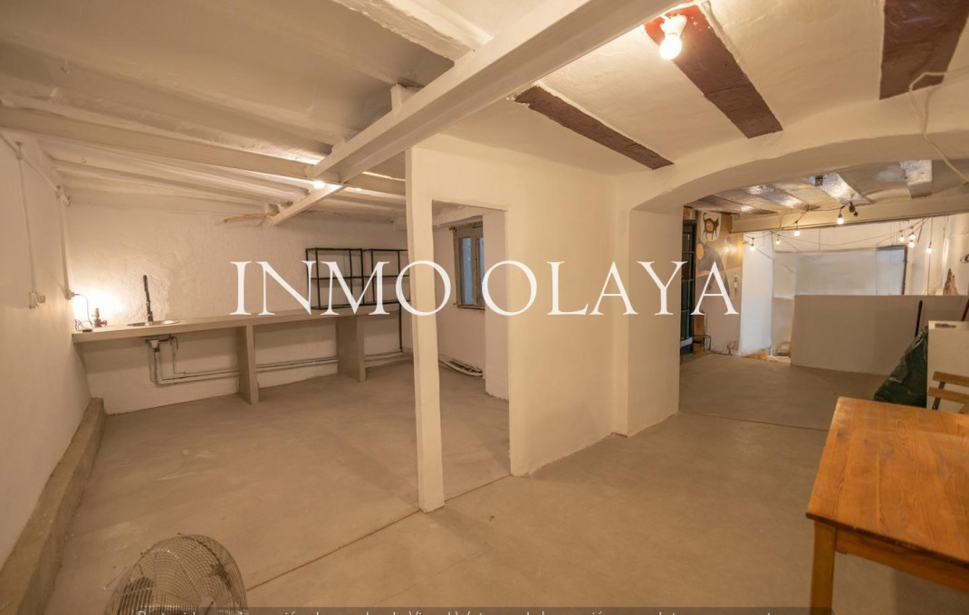 Venta - Local comercial -
Barcelona - Gótico