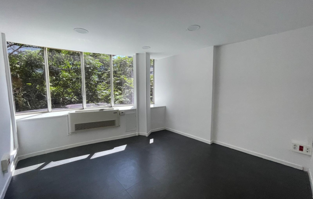 Rental - Offices -
Barcelona - Les corts