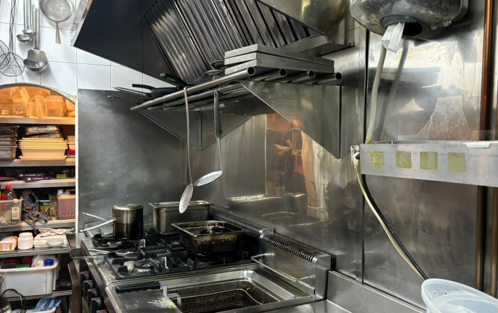 Traspaso - Restaurante -
Barcelona - Gràcia