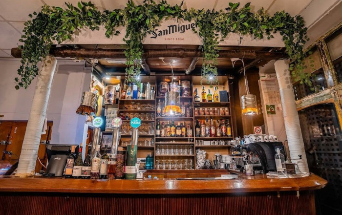 Traspaso - Restaurante -
Barcelona - Gràcia