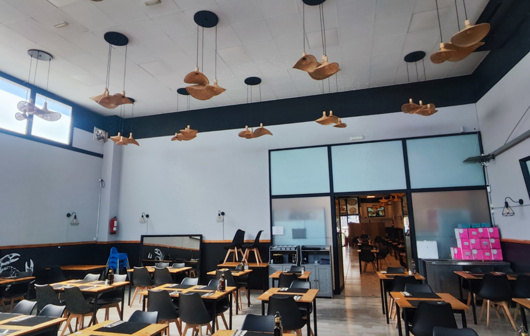 Traspaso - Bar Restaurante -
Badalona