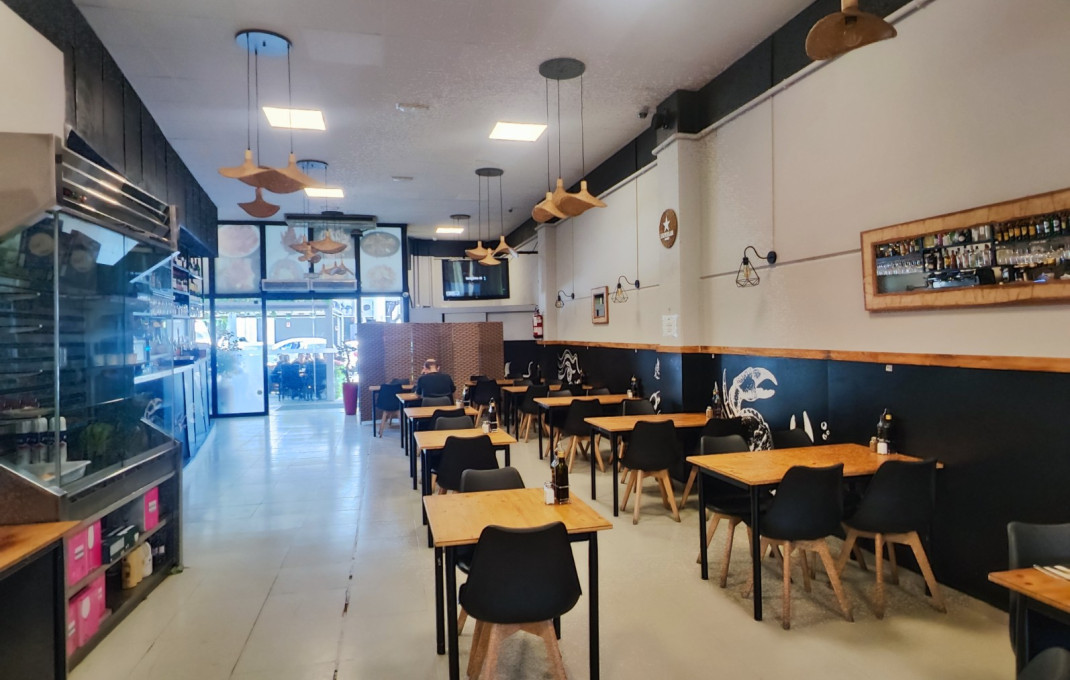 Traspaso - Bar Restaurante -
Badalona