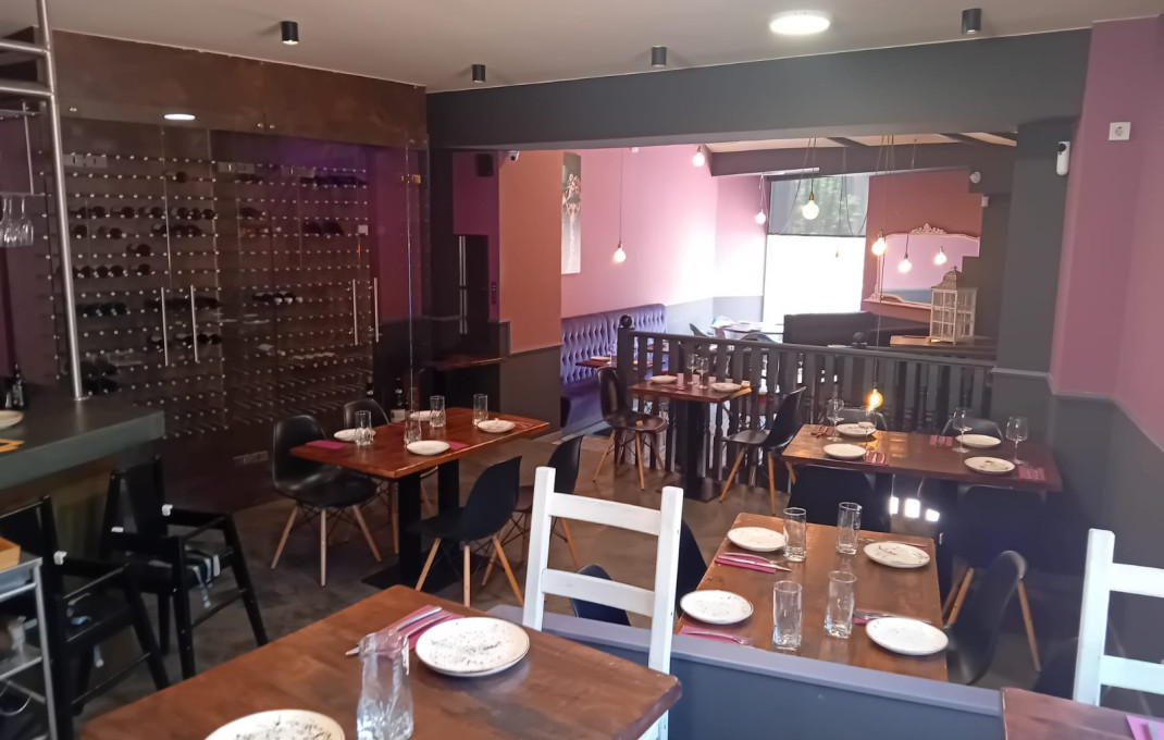 Traspaso - Bar Restaurante -
Terrassa