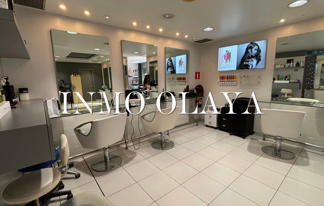 Traspaso - Peluquerias y Estetica -
Barcelona - Les corts