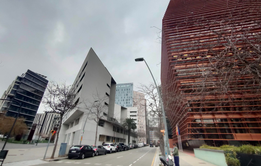 Traspaso - Bar Restaurante -
Barcelona - Poblenou